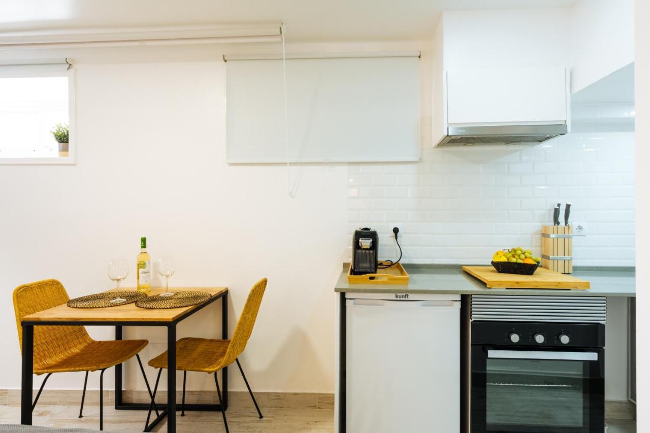 Cozy & Small Studio In The Center Lisboa Exteriör bild