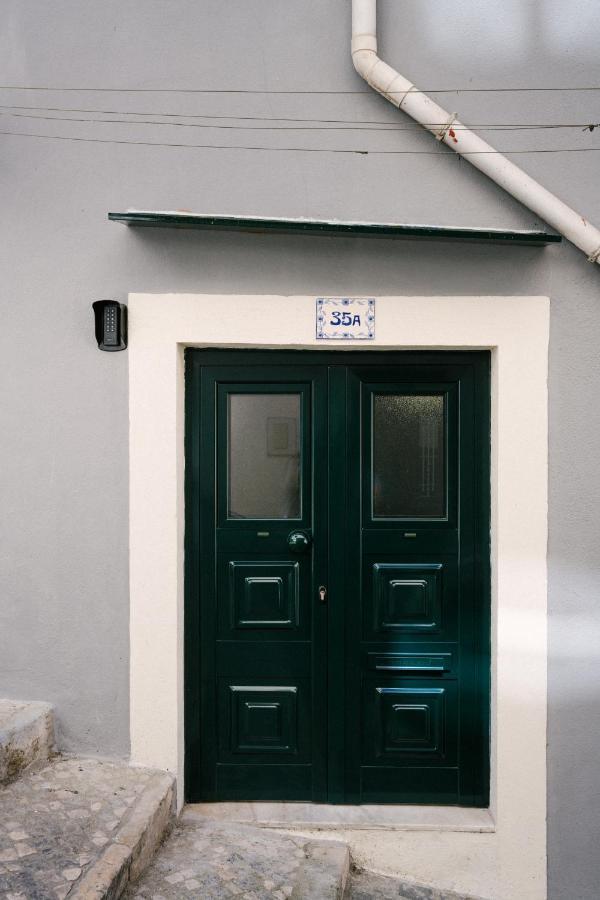 Cozy & Small Studio In The Center Lisboa Exteriör bild