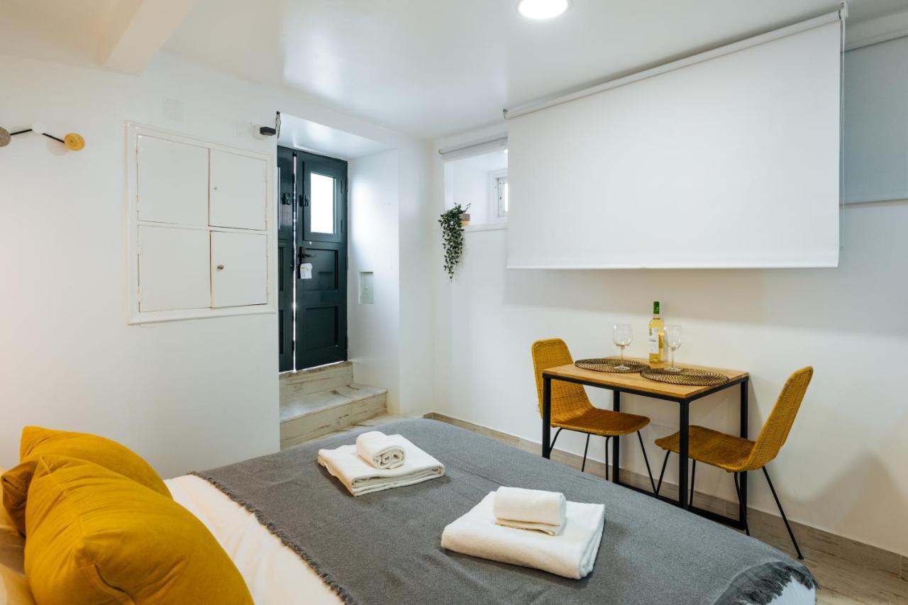 Cozy & Small Studio In The Center Lisboa Exteriör bild